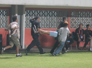 Kronologi Terjadinya Kerusuhan Suporter di Laga PSS Sleman Vs Arema FC versi Polda DIY