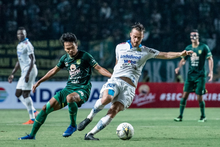 Komposisi Persib Tak Berubah Hadapi Persija, Vizcarra dan Zola Turut Diandalkan