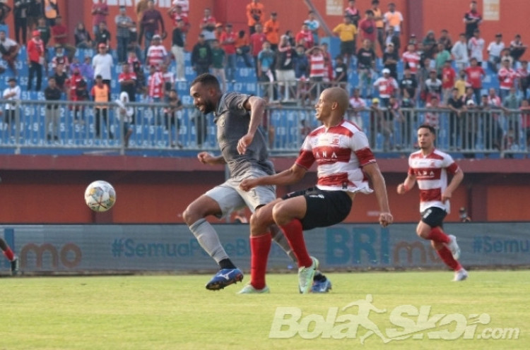Madura United Dipermalukan Borneo FC, Fabio Lefundes Singgung Minimnya Kehadiran Suporter