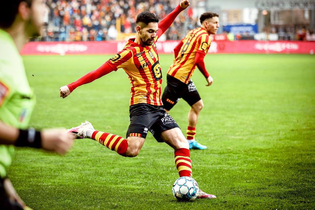 Sandy Walsh Kirim Pesan ke Jordi Amat, Begini Isinya