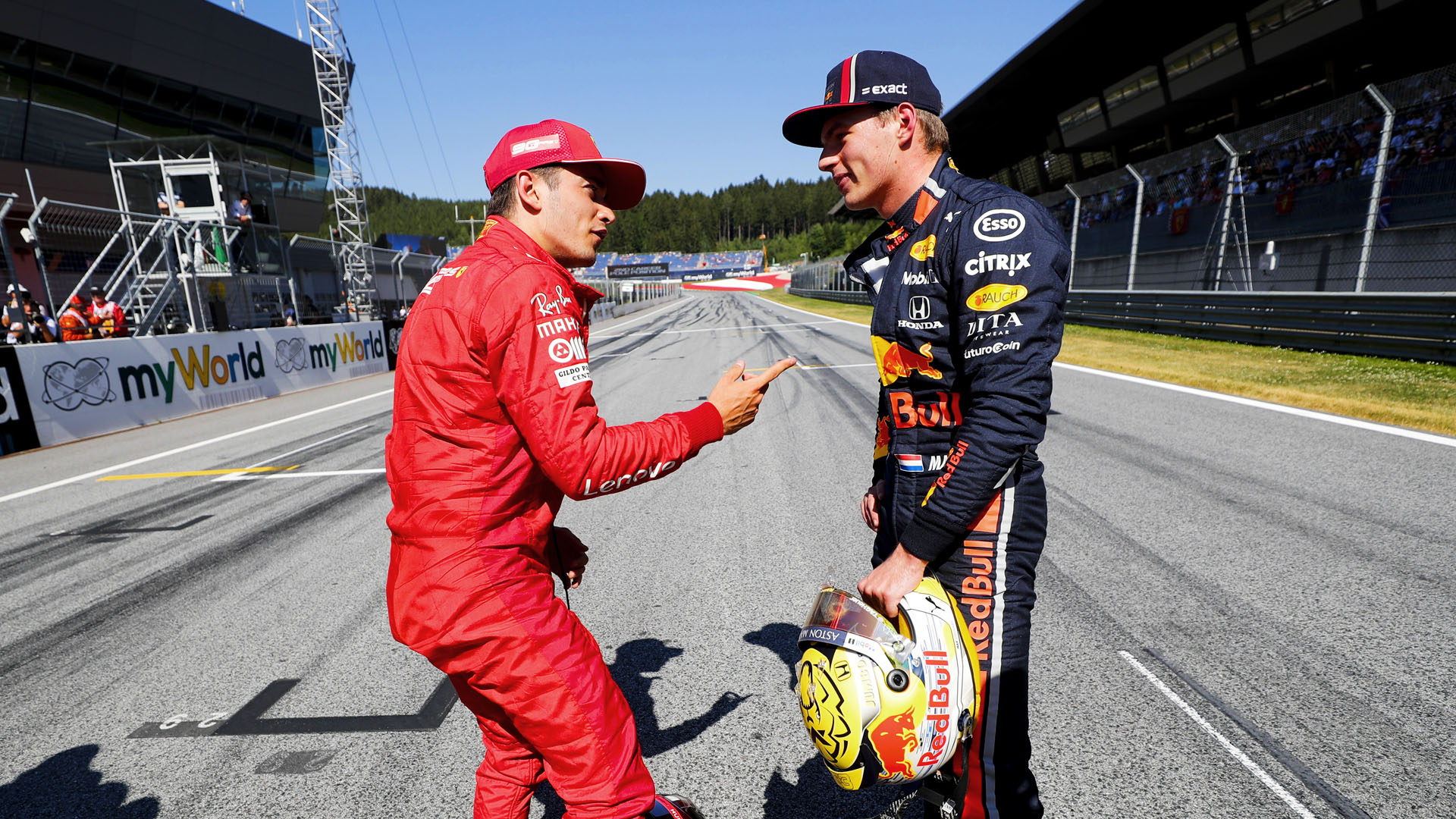Charles Leclerc Sudah Lama Tak Tahan dengan Max Verstappen