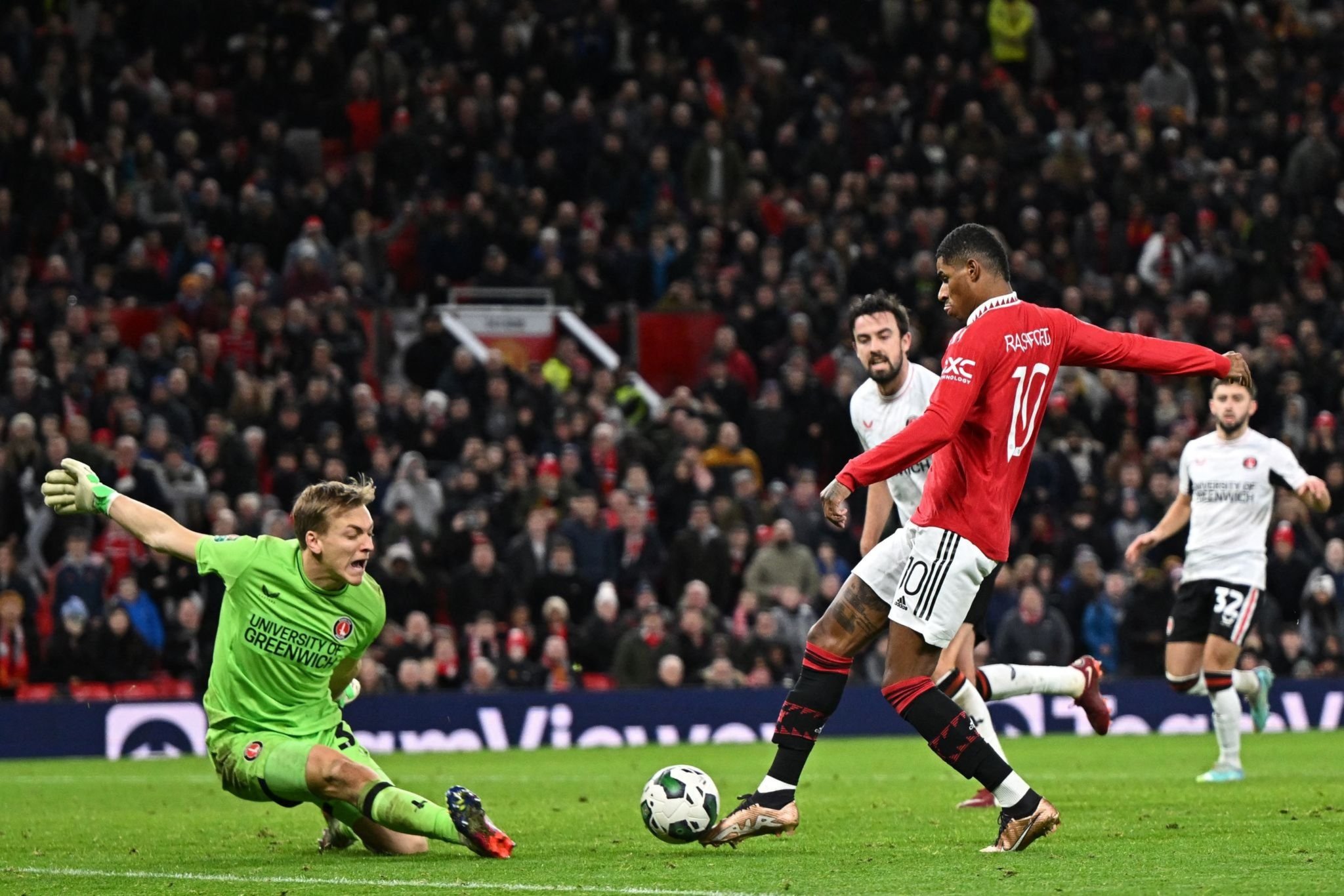Hasil Perempat Final Piala Liga: Newcastle dan Manchester United Berjaya