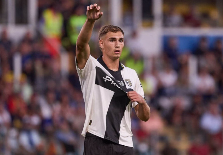 Santiago Gimenez Belum Cetak Gol, AC Milan Masukkan Dua Penyerang dalam Daftar Incaran