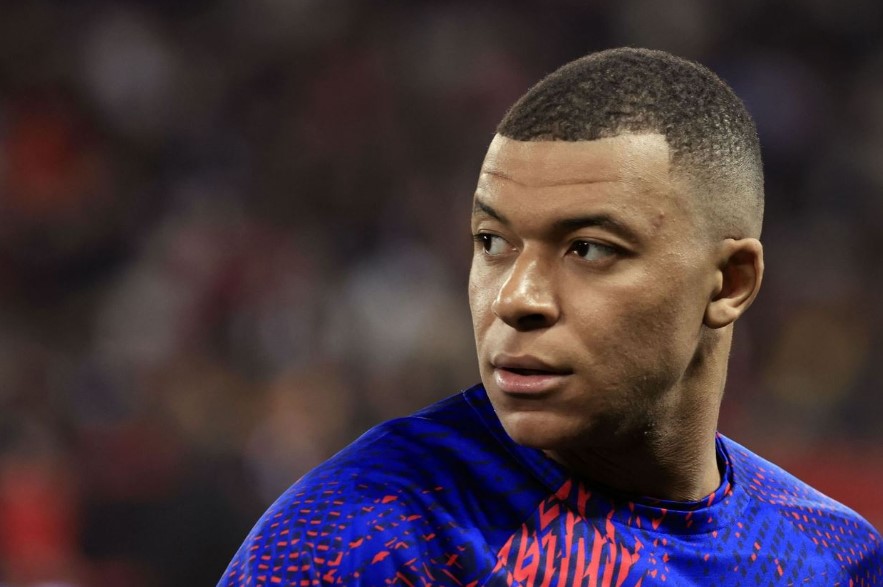 Asosiasi Pemain Prancis Kecam Perlakuan PSG terhadap Kylian Mbappe