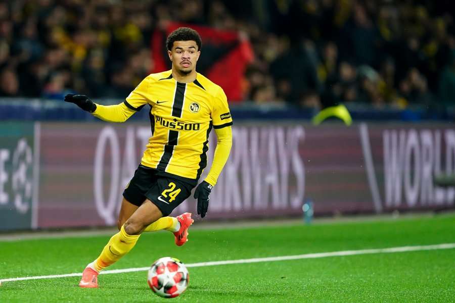AC Milan Kirim Penawaran Perdana untuk Rekrut Bek Young Boys, Zachary Athekame