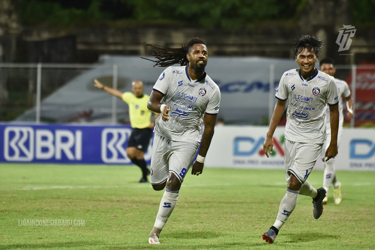 Arema FC Wujudkan Misi Besar Usai Kalahkan Persita