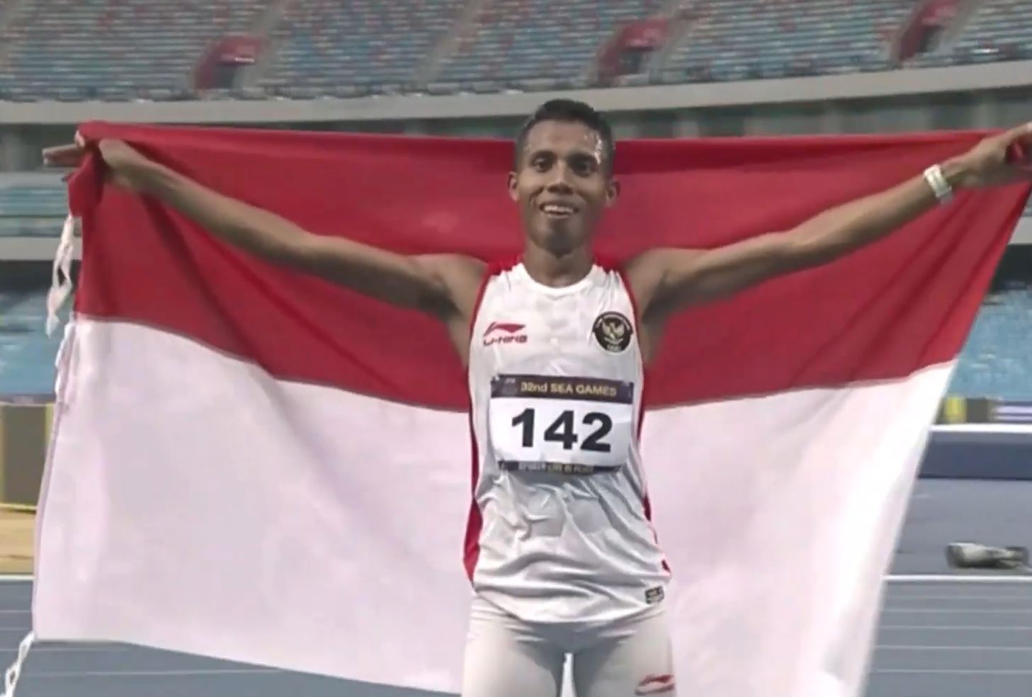Tampil Tanpa Beban, Rikki Simbolon Catatkan Debut Manis di Nomor Lari 10.000 Meter