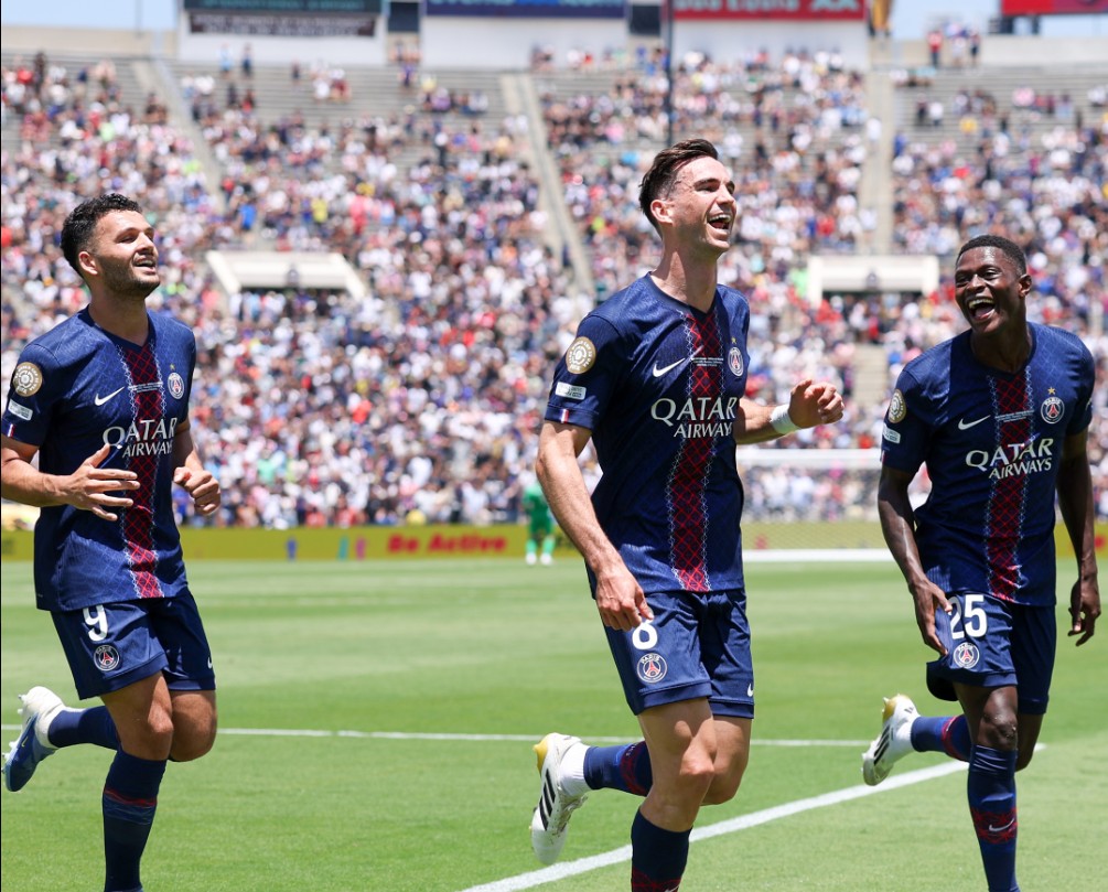 Porto Imbang dengan Palmeiras, Bayern Munchen dan PSG Pesta Gol