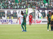 Keluarnya Hidayat Pengaruhi Permainan Persebaya, Djanur Beri Penjelasan