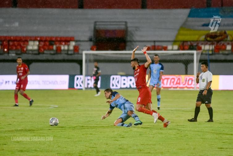 Marko Simic Tuding Persija Bohong, Ancam Lapor FIFA