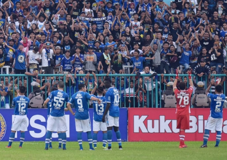Secara Sederhana, Launching Tim dan Jersey Persib Bandung Terbatas bagi Bobotoh
