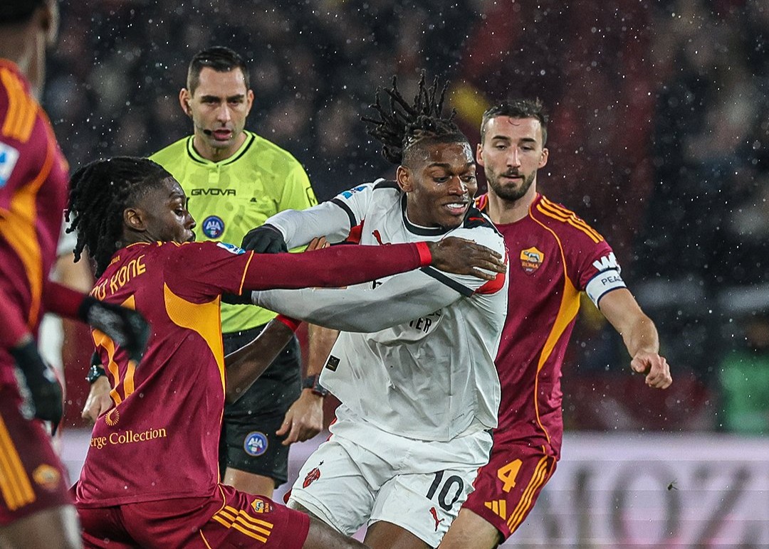 Massimiliano Allegri Bersyukur Milan Mampu Menahan Roma