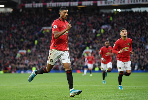Marcus Rashford Dituntut Cetak Banyak Gol, Gary Neville: Cristiano Ronaldo Saja Tidak Bisa
