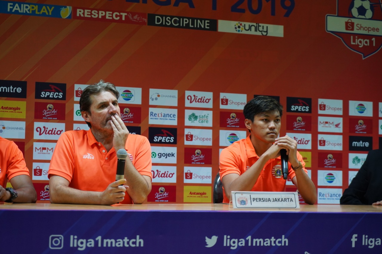 Pelatih Persija Julio Banuelos Sesalkan Hasil Akhir Kontra Persebaya