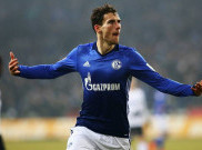Bayern Goda Goretzka, Schalke Mencak-mencak