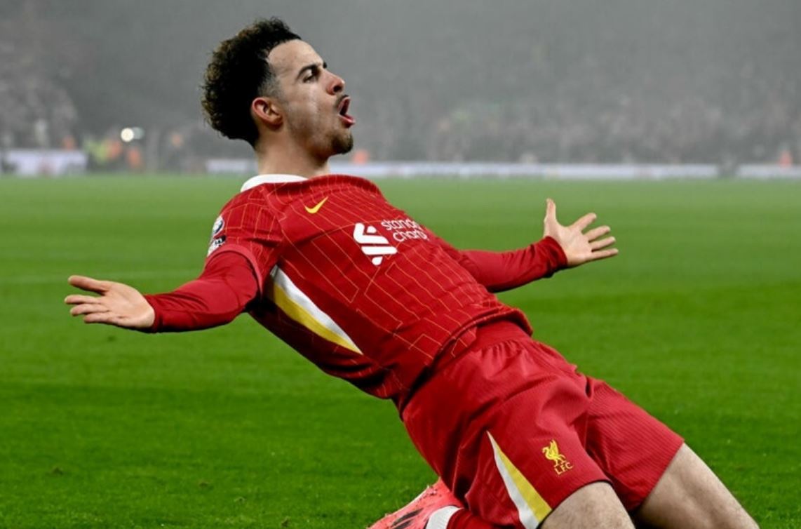 Domino Efek Transfer Inter Milan: Frattesi Diincar Forest, Bidik Curtis Jones sebagai Pengganti