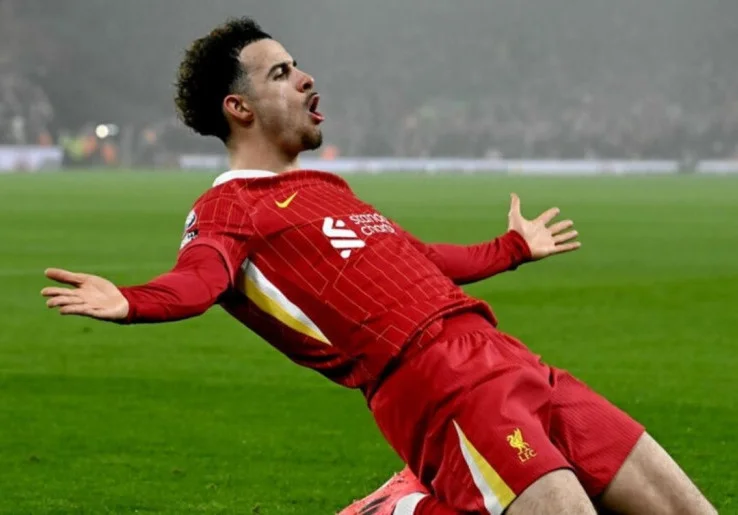 Inter Milan Masih Berupaya Boyong Curtis Jones, Siap Bayar Rp619 Miliar ke Liverpool