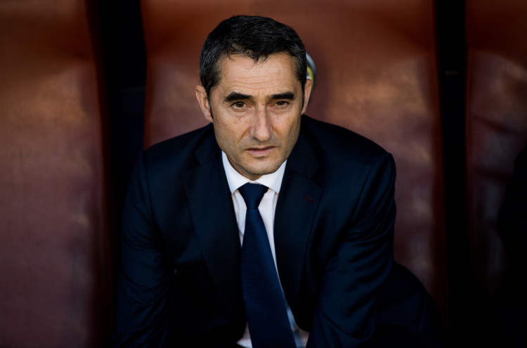 Tanggapi Rumor Pemecatan, Ernesto Valverde Akui Dapat Dukungan dari Petinggi Barcelona