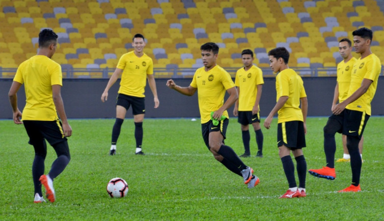 Pelatih Malaysia Tan Cheng Hoe: Tekanan Suporter Timnas Indonesia Jadi Motivasi Kami