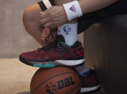 10 Tips Mengenali Sneakers Orisinal atau KW