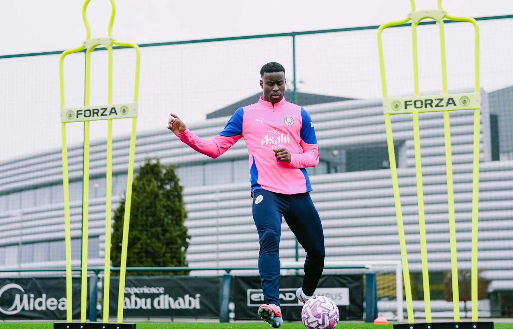 Manchester City Dapatkan Marc Guehi, Pep Guardiola Ucapkan Terima Kasih