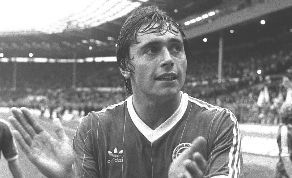 Michael Robinson, Dikagumi di Inggris, dan Pandit Ternama yang Dicintai di Spanyol