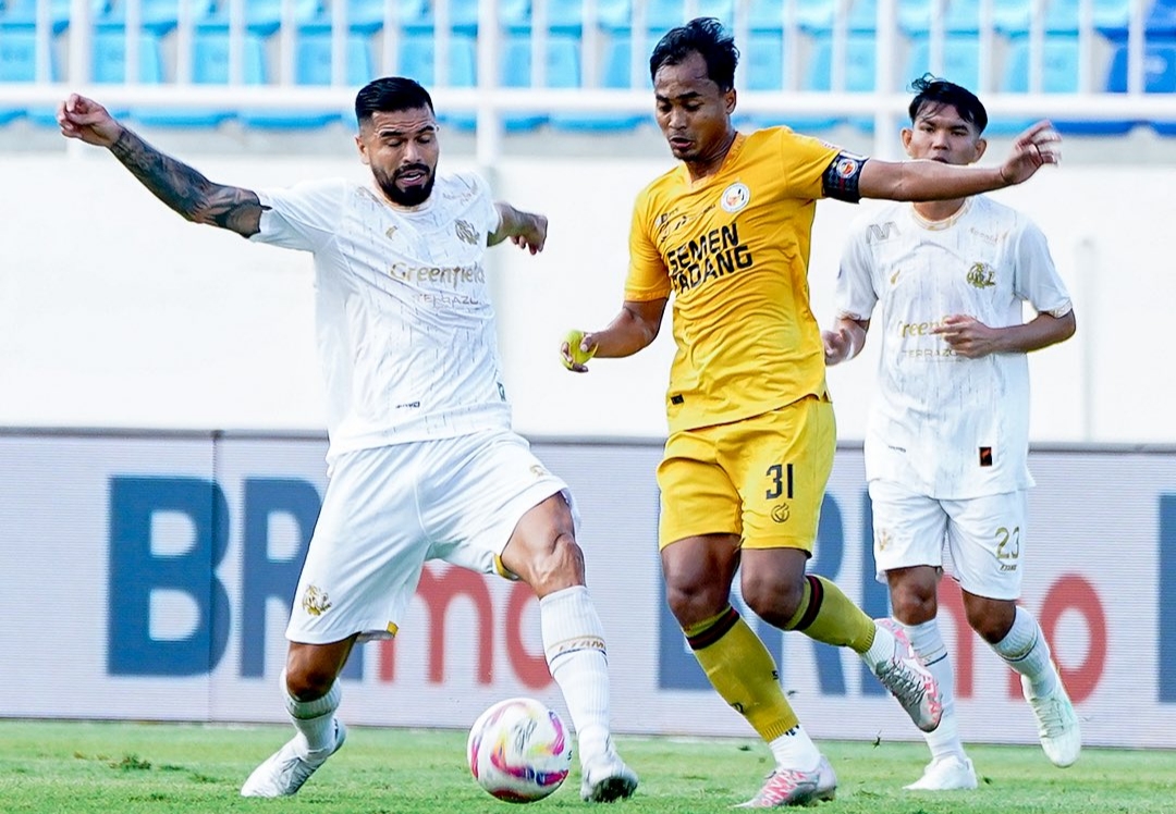 Hasil Liga 1 2024/2025: Semen Padang Bungkam Arema FC, PSS dan Barito Putera Susul PSIS Terdegradasi ke Liga 2