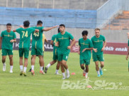 Pelatih Persebaya Klaim Mental Pemain Tak Terganggu Jelang Hadapi PSM