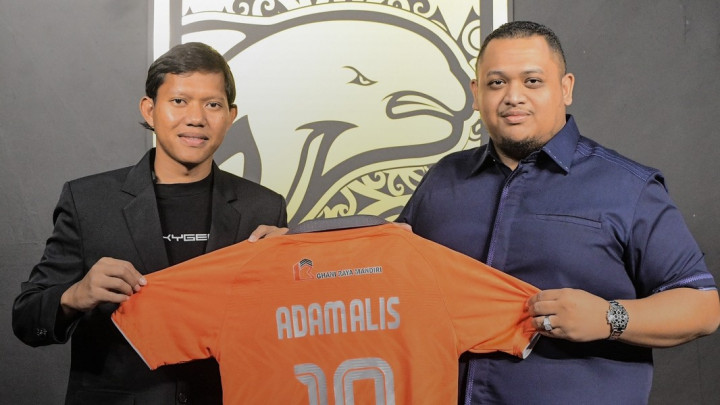 Borneo FC Kontrak Adam Alis Dua Tahun