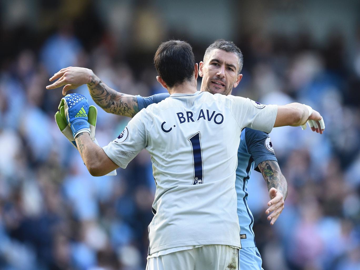 Kolarov Ungkap Kehebatan Guardiola Menangani Manchester City