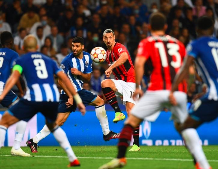Kalah dari Porto, Milan Disebut Ibrahimovic Tampilkan Performa Terburuk