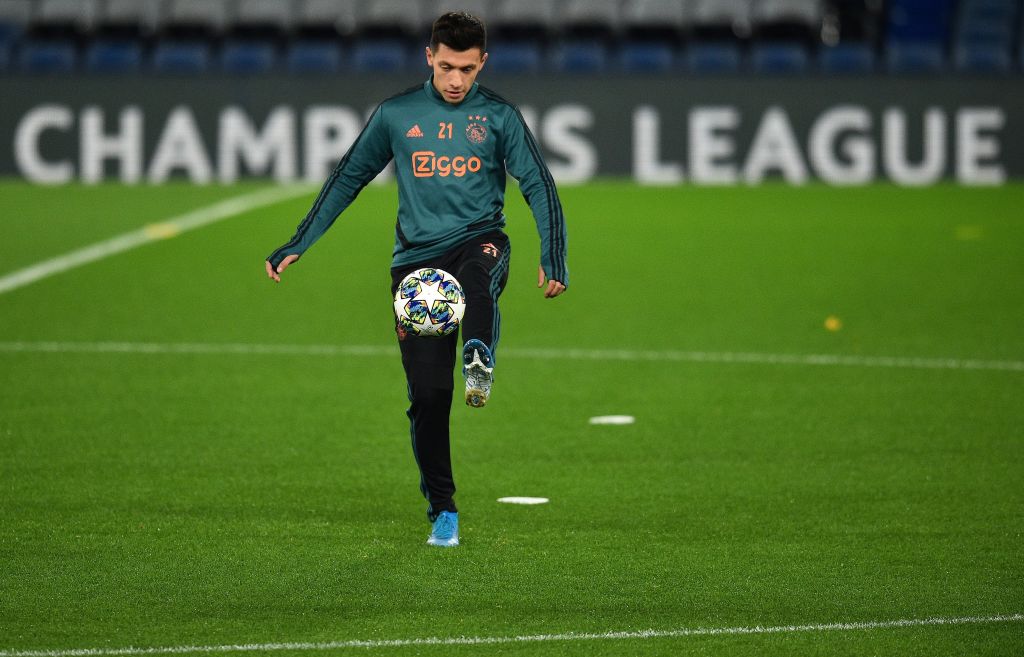 Lisandro Martinez Satu Langkah Lagi Jadi Penggawa Manchester United