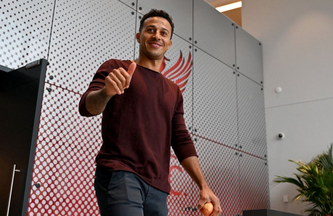 Tak Cocok di Liverpool, Thiago Alcantara Disarankan ke Arsenal atau Manchester City