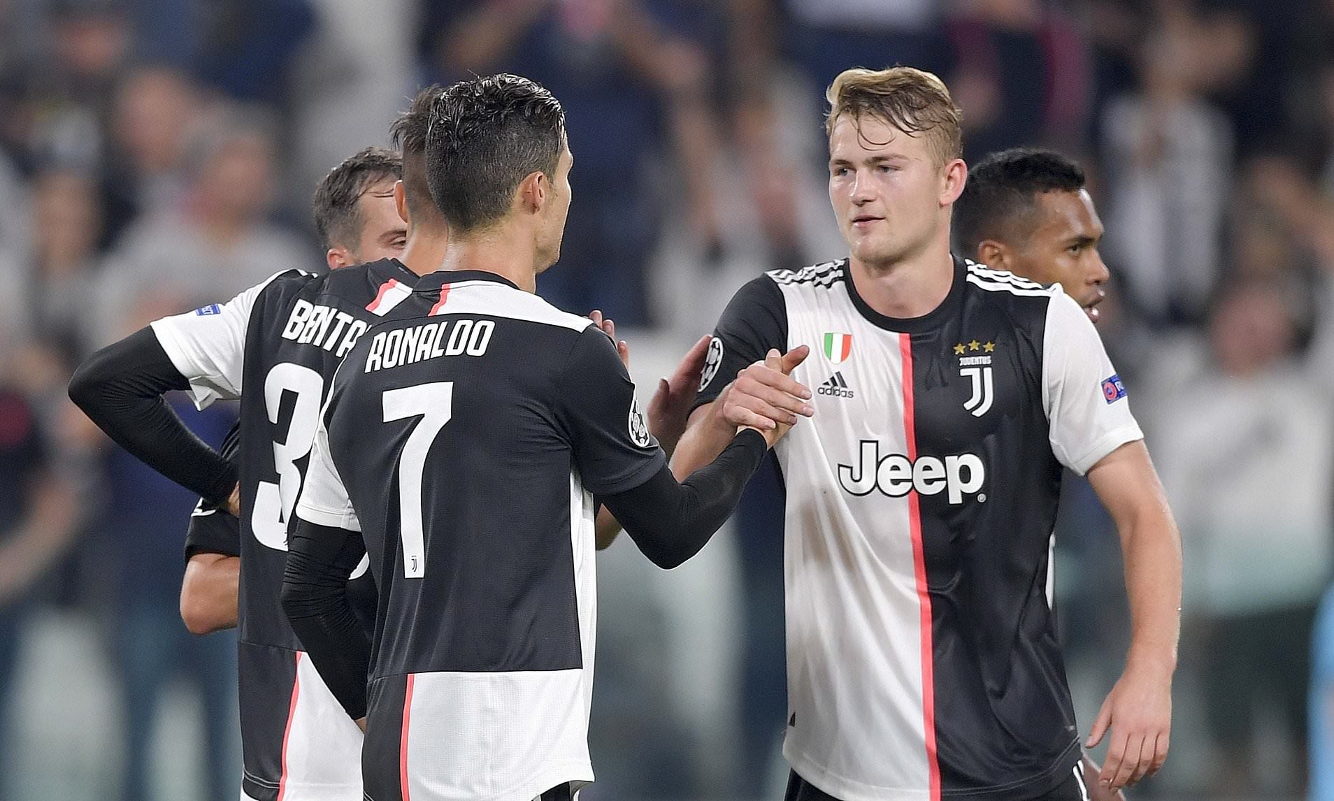 Matthijs de Ligt Grogi Lihat Cristiano Ronaldo di Ruang Ganti