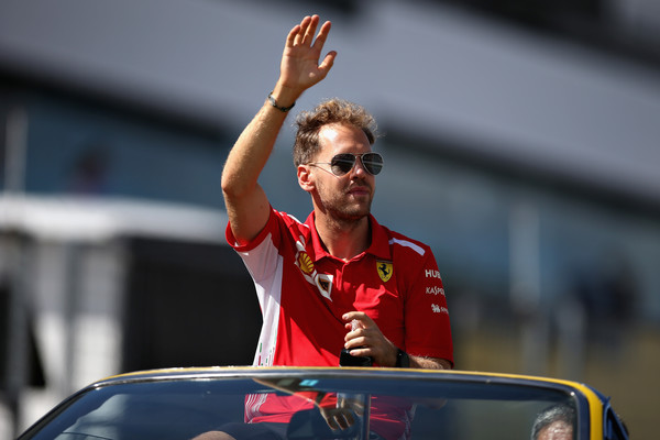 Lewis Hamilton Berpeluang Kunci Gelar di GP AS, Sebastian Vettel Ogah Menyerah 