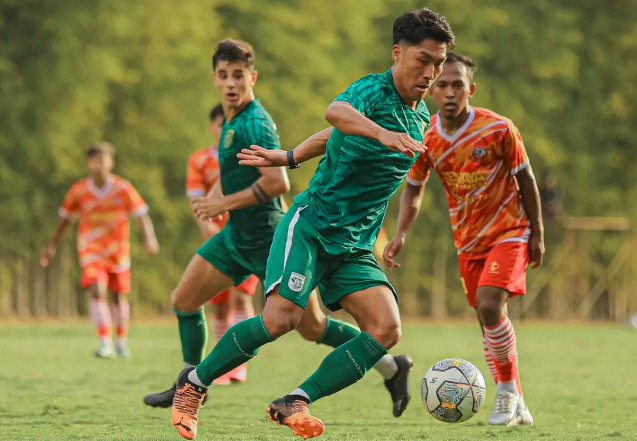 Pelatih Persebaya Sebut Song Ui-young Masih Perlu Adaptasi
