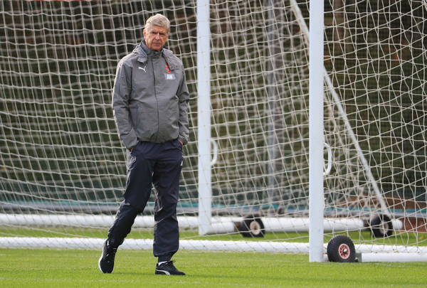 'Arsene Wenger Adalah Simbol Dari Arsenal'