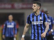 Fiorentina Tertarik Pulangkan Jovetic