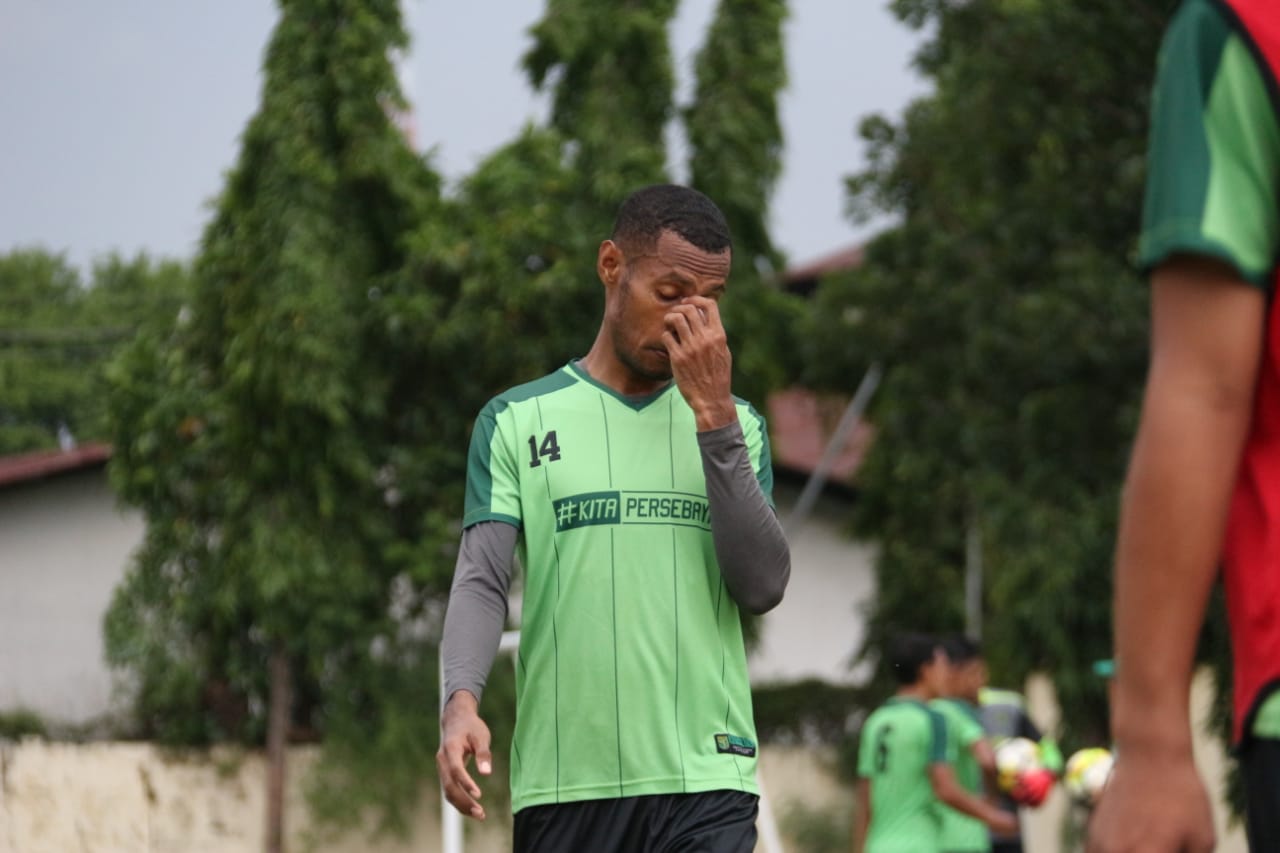 Curhat Kapten Persebaya Setelah Alami Cedera Betis Kanan