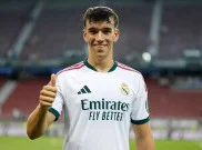Mengenal Carlos Espi, Striker Baru Real Madrid Pengganti Gonzalo Garcia