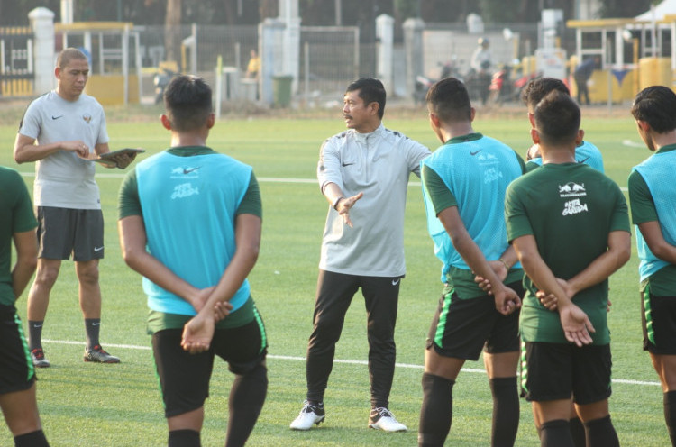 Indra Sjafri Beberkan Alasan Timnas Indonesia U-23 Latihan di Lapangan Sintetis
