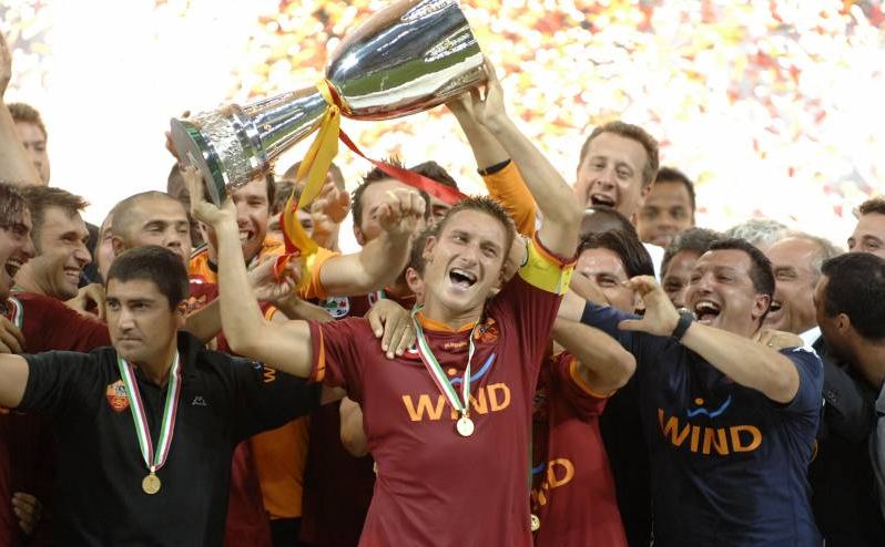 Ketika Spalletti Memberikan Peran Semu kepada Francesco Totti dalam Formasi 4-2-3-0