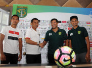 Jauhi Zona Degradasi, Persebaya Janji Main Ofensif