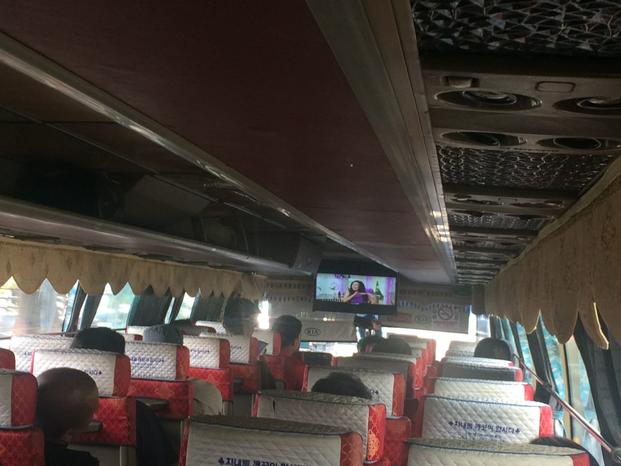 Kontingen Indonesia Menuju Tempat Opening Ceremony SEA Games 2019 dengan Kawalan Polisi