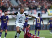 Hasil Super League 2025/2026: Shayne Pattynama Debut, Persija Tempel Persib Usai Bungkam Persita