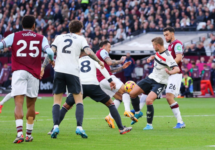 Seharusnya Tidak Ada Penalti di Laga Terakhir Erik ten Hag