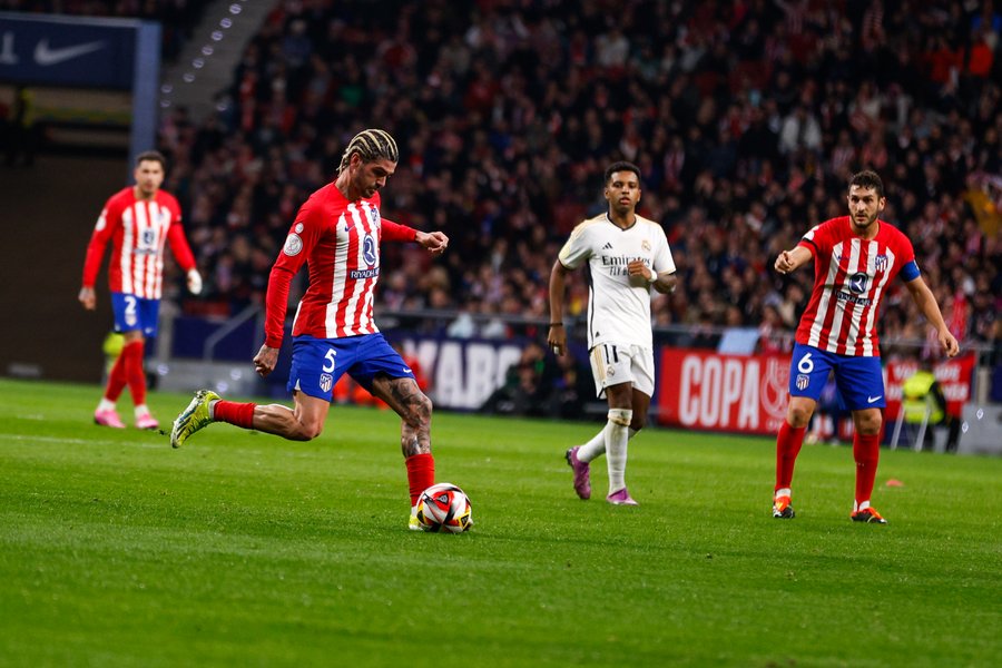 Hasil Pertandingan: Barcelona Melangkah ke Perempat Final, Atletico Hentikan Madrid