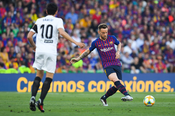 Libatkan Rakitic, Bisnis Pertukaran Pemain Juventus dan Barcelona Masih Mandek