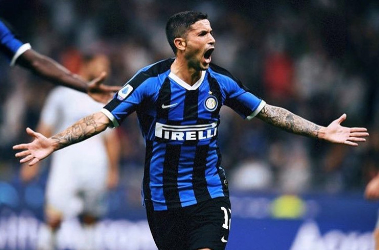 Inter Milan Negosiasi Rekrut Vidal, Barcelona Tanyakan Dua Pemain