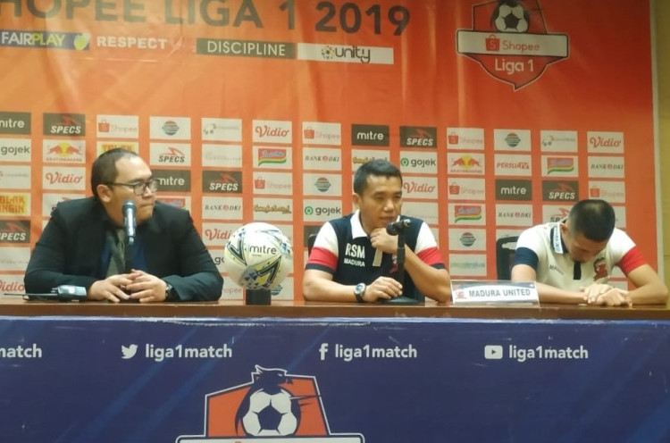 Dibantai Persija, Pelatih Madura United Sebut Wasit Thoriq Alkatiri Layak Dapat Rekor MURI